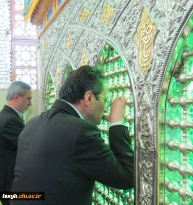 حضرت آیت الله مکارم شیرازی:

کار مسؤولان دانشگاه فرهنگیان، به منزله ی عبادت است