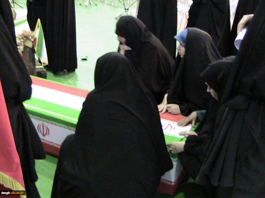 برگزاری همایش افتتاحیه سال تحصیلی 95-94   پردیس حضرت معصومه سلام الله علیها   در هفته دفاع مقدس  5