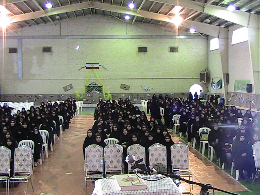 برگزاری همایش افتتاحیه سال تحصیلی 95 - 94 و دفاع مقدس 4