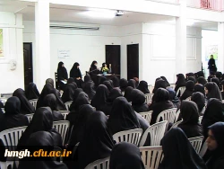 اولین نشست صمیمی مسئولان دانشگاه با دانشجویان پردیس حضرت معصومه سلام الله علیها در تاریخ 13 مهر ماه 1394 4