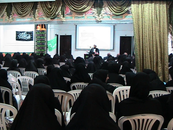 اولین برنامه عزاداری حسینی ویژه اساتید، کارکنان و دانشجویان پردیس حضرت معصومه سلام الله علیها 3