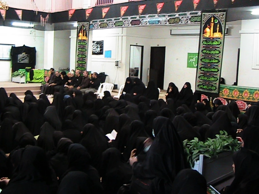 سومین  برنامه عزاداری حسینی  ویژه اساتید کارکنان و دانشجویان پردیس حضرت معصومه (س) د 2