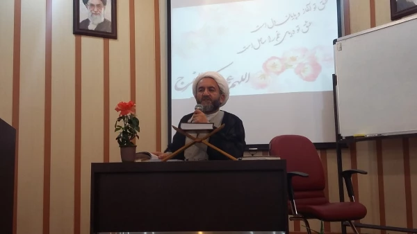 برگزاری  کرسی آزاد اندیشی با موضوع دانشگاه  اسلامی  4