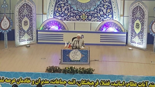 شرکت دانشجویان در اولین اجلاس استانی نماز 2