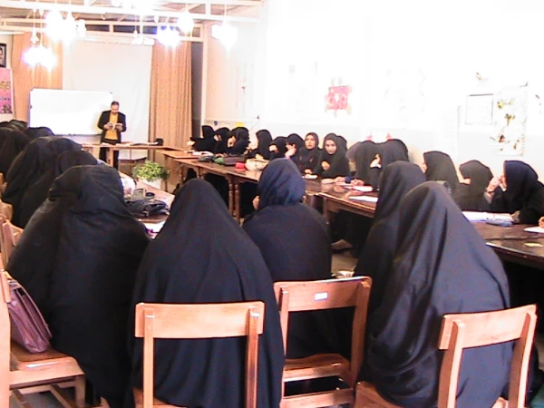 برگزاری کارگاه آموزشی الگوهای تدریس و یادگیری با رویکرد حل مسئله و درس پژوهی 2