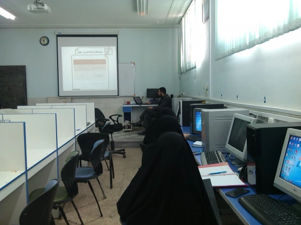 برگزاری کارگاه آموزش نرم افزار پژوهیار

روز پنجشنبه مورخ 13/12/1394 اولین جلسه کارگاه آموزش نرم افزار پژوهیار ویژه اساتید، کارکنان و دانشجویان کارشناسی ارشد رشته علوم قرآنی و حدیث در پردیس حضرت معصومه(س) برگزار گردید.  4