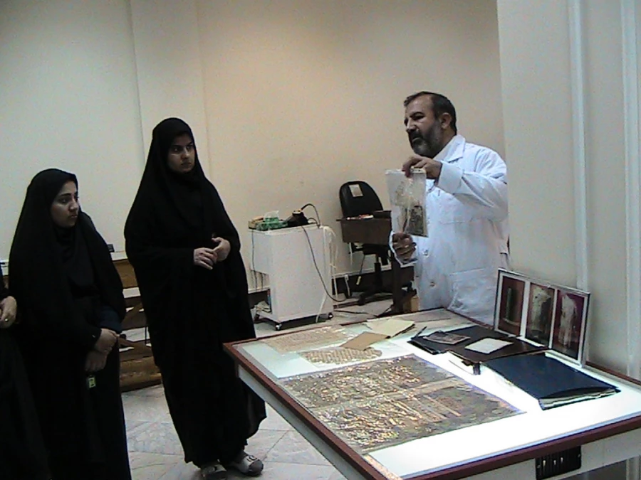 بازدید از کتابخانه آیت الله مرعشی نجفی توسط دانشجو معلمان 6