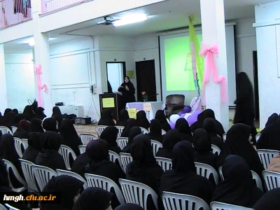 برگزاری جشن فارغ التحصیلی ورودی های 91در سالن خوابگاه دانشجویی