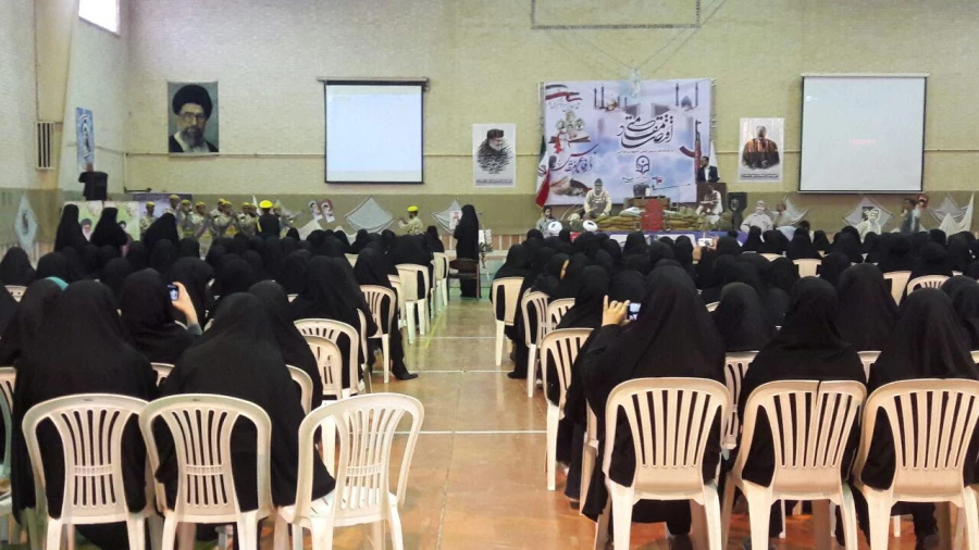 برگزاری مراسم گرامیداشت هفته دفاع مقدس وآغاز سال تحصیلی 96-95 2