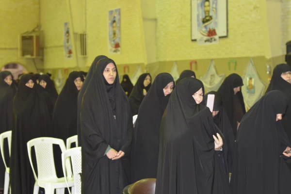 گزارش ویژه برنامه نشست بصیرتی – فرهنگی اقتصاد مقاومتی و جایگاه جمهوری اسلامی ایران در عرصه بین الملل ویژه اساتید و کارکنان 7