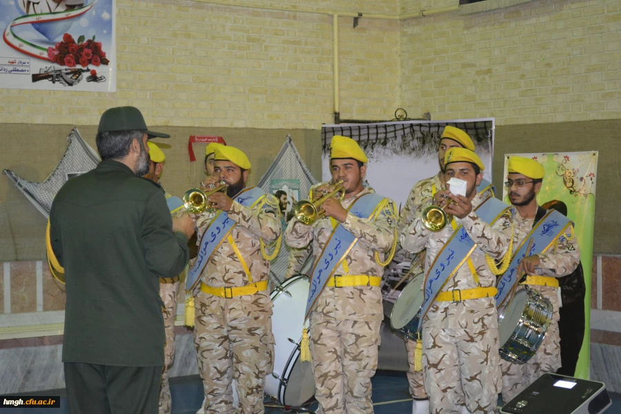 گزارش ویژه برنامه نشست بصیرتی – فرهنگی اقتصاد مقاومتی و جایگاه جمهوری اسلامی ایران در عرصه بین الملل ویژه اساتید و کارکنان 8