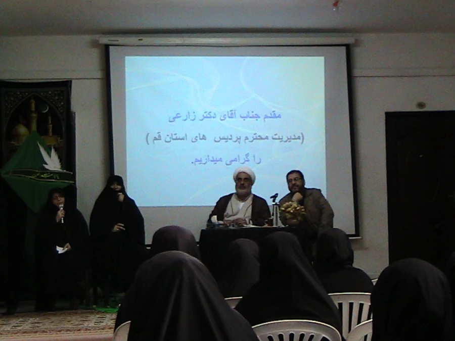 برگزاری برنامه فرهنگی به مناسبت هفته گرامیداشت هفته پدافند غیرعامل و جلسه پرسش و پاسخ دانشجویی با حضور مدیریت استانی جناب آقای دکتر زارعی رضایی  3