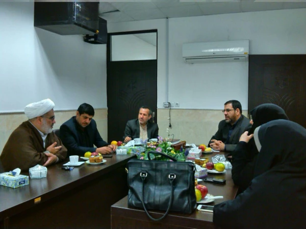 برگزاری جلسه مسئولین دانشگاه فرهنگیان استان قم با اعضای مجمع خیرین دانشگاه ساز 2
