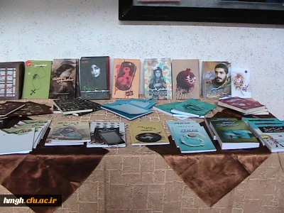 برگزاری نمایشگاه و فروشگاه کتاب در سرای دانشجویی