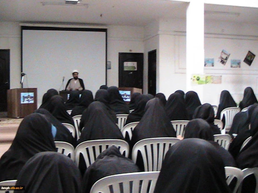 برگزاری کرسی آزاد اندیشی با موضوع حضور حداکثری انتخاب اصلح  در سرای دانشجویی  3