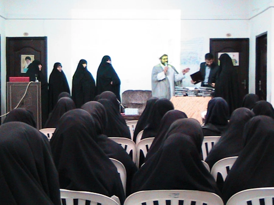 برگزاری جلسه تقدیر از فعالین فرهنگی نهاد رهبری پردیس حضرت معصومه (س) 2