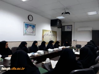 برگزاری جلسه قرائت وتفسیر جز 25 قران کریم