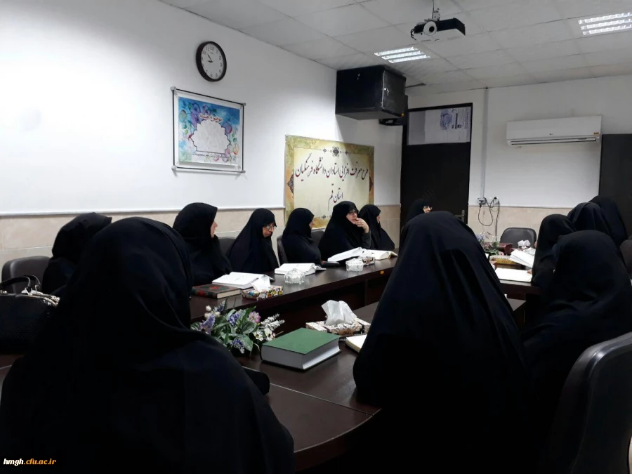 برگزاری جلسه قرائت و تفسیر جزء 26 قران کریم 2