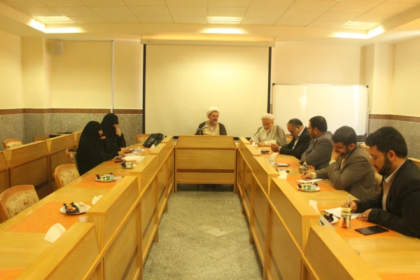 جلسه هماهنگی با حامیان همایش "نقش تربیت معلم در دستیابی به تمدن نوین اسلامی" 2