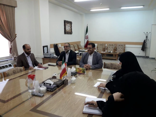 جلسه هماهنگی و برنامه ریزی با حامیان همایش "نقش تربیت معلم در دستیابی به تمدن نوین اسلامی" 2