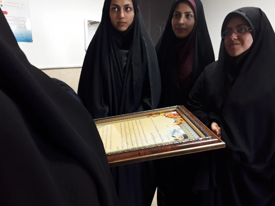 تقدیر دانشجویان از سرپرست پردیس حضرت معصومه (س) 2