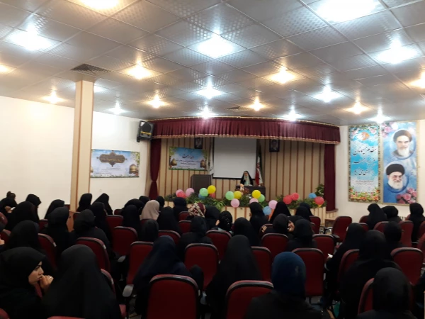 ویژه برنامه های دهه کرامت 5