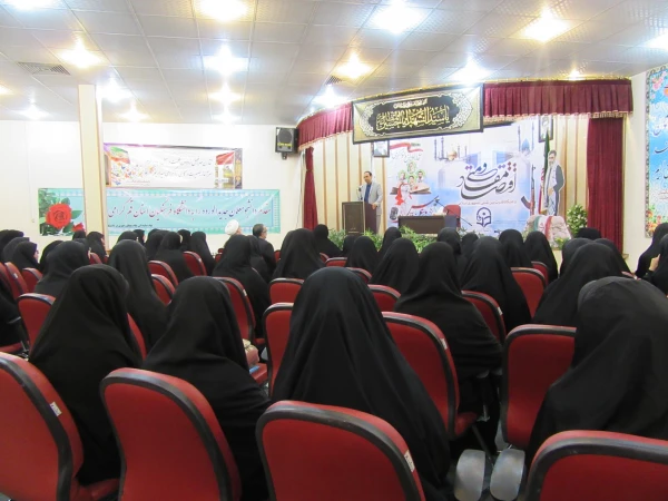 برگزاری جلسه توجیهی دانشجومعلمان ورودی 96 4