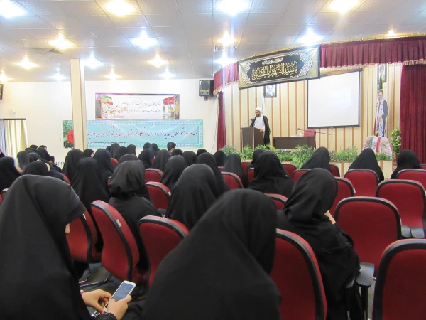 برگزاری جلسه توجیهی دانشجومعلمان ورودی 96 6