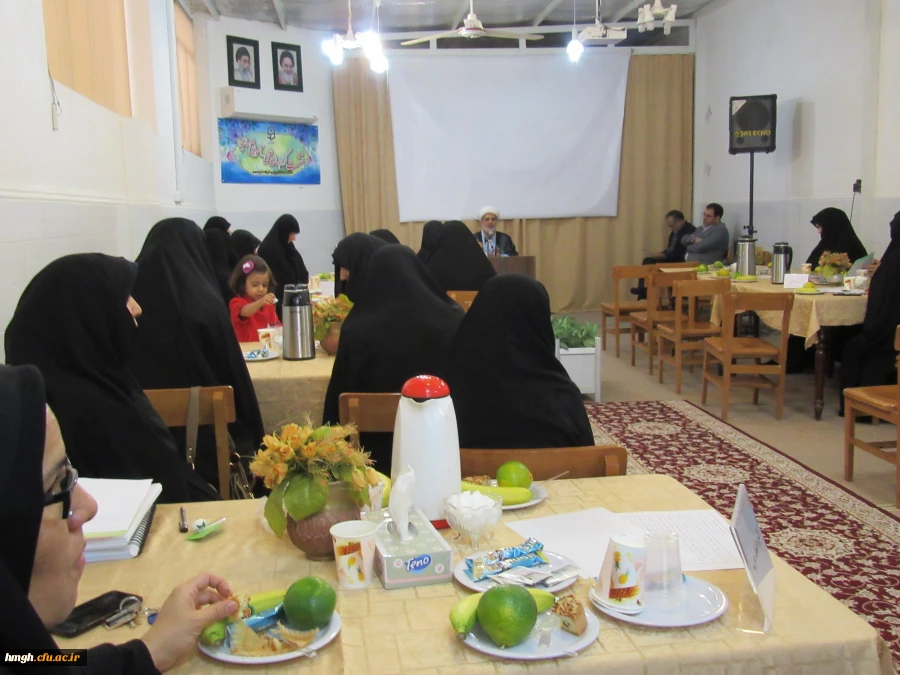 برگزاری نشست شورای مدرسین و گروههای آموزشی  2