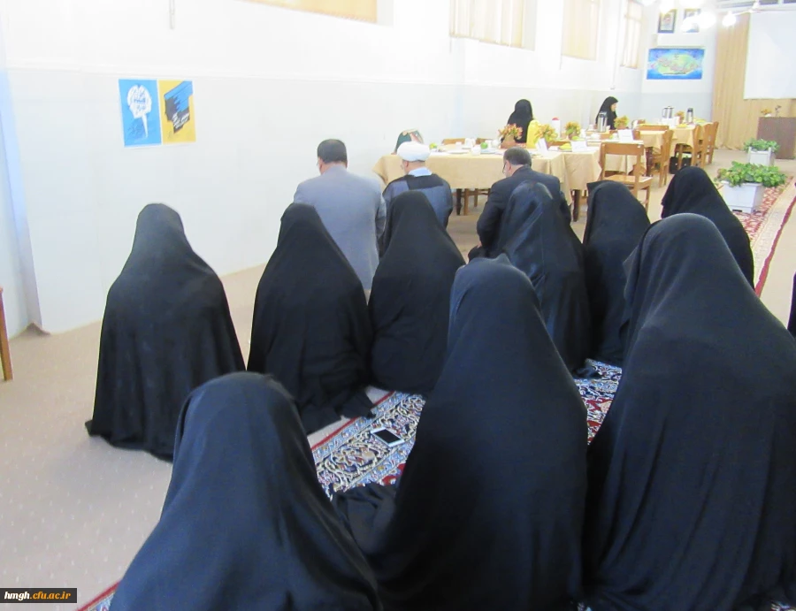 برگزاری نشست شورای مدرسین و گروههای آموزشی  8