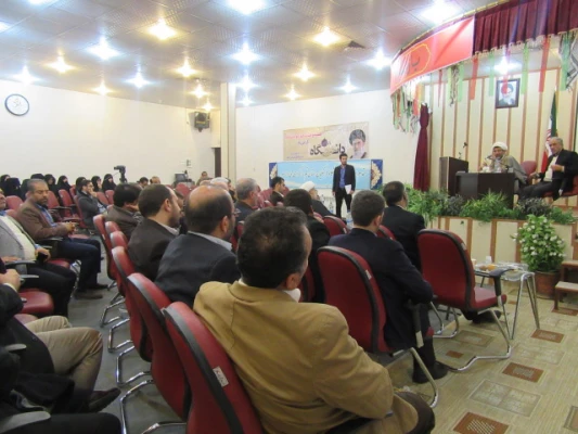 نشست هم اندیشی اساتید و کارکنان دانشگاه فرهنگیان استان قم   3