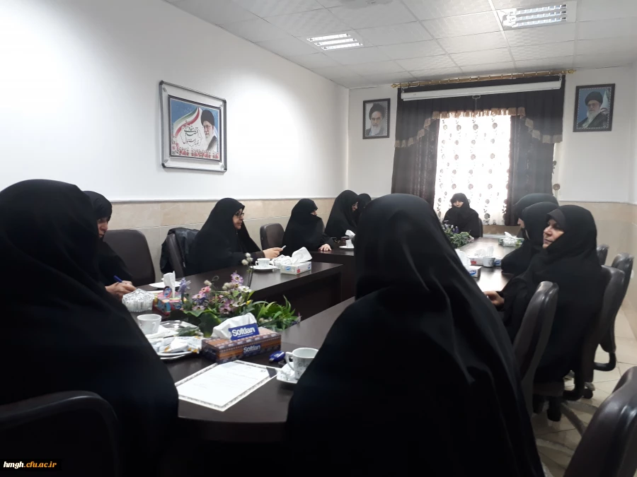 برگزاری جلسه اندیشه مطهر ویژه اساتید و کارکنان 2