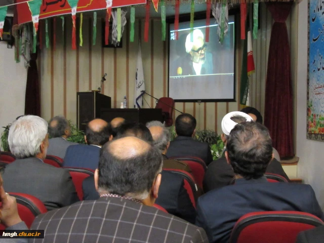 نشست بصیرتی ویژه گرامیداشت سی و نهمین الگرد پیروزی انقلاب  10