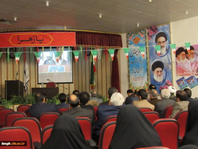 نشست بصیرتی ویژه گرامیداشت سی و نهمین الگرد پیروزی انقلاب  12