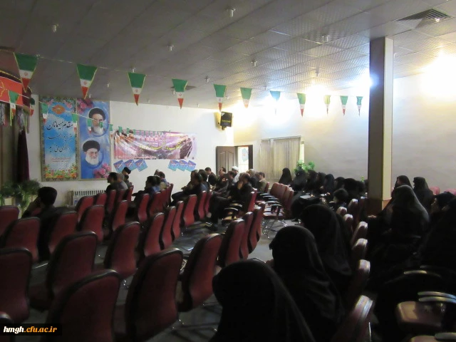 نشست بصیرتی ویژه گرامیداشت سی و نهمین الگرد پیروزی انقلاب  13