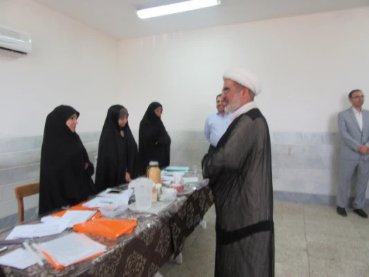 بازدید سرپرست مدیریت امور پردیسهای استان قم وهیئت همراه از مرکز مصاحبه پردیس حضرت معصومه (س) 2