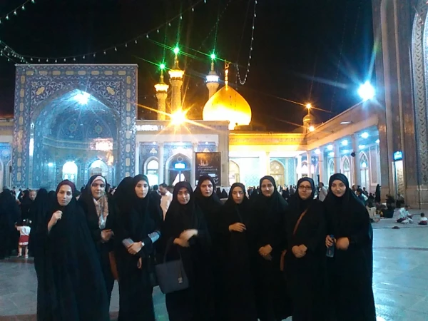اعزام دانشجویان میهمان ترم تابستان به زیارت حرم مطهر حضرت معصومه (س)  و امام زادگان قم 2