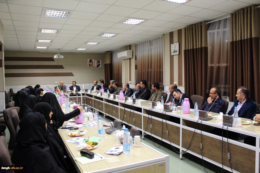 برگزاری جلسه شورای اداری پردیس حضرت معصومه(س) در مجموعه آموزشی-رفاهی فرهنگیان استان قم 2