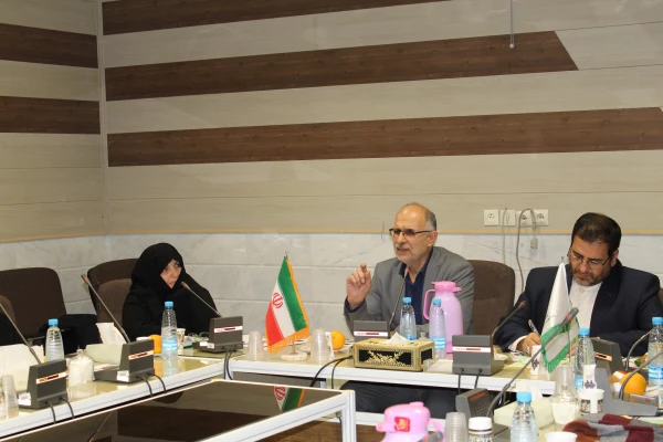 برگزاری جلسه شورای اداری پردیس حضرت معصومه(س) در مجموعه آموزشی-رفاهی فرهنگیان استان قم 2