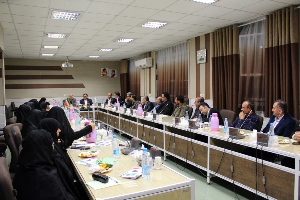 برگزاری جلسه شورای اداری پردیس حضرت معصومه(س) در مجموعه آموزشی-رفاهی فرهنگیان استان قم 2