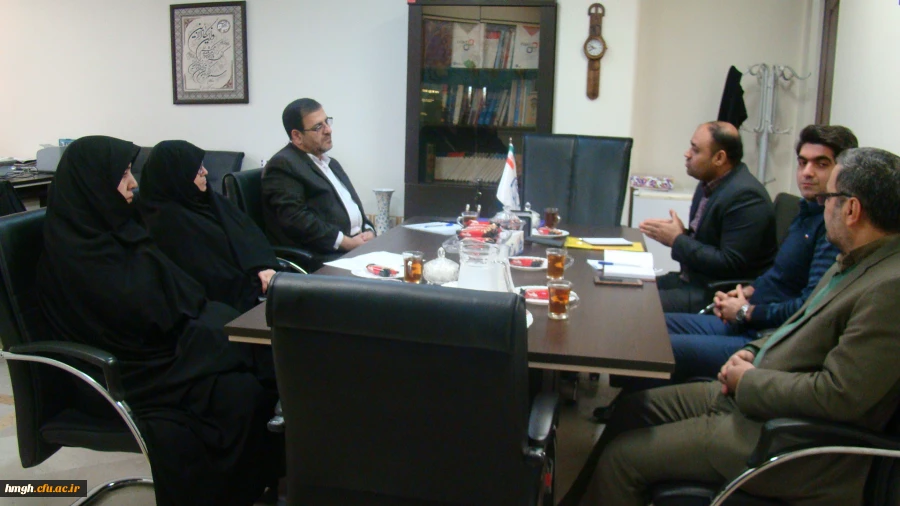 برگزاری جلسه بررسی زمینه های همکاری دانشگاه فرهنگیان استان قم و جهاد دانشگاهی 2