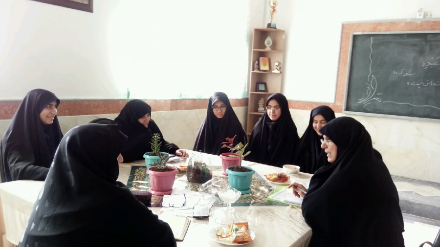 بازدید کارشناس کارورزی پردیس حضرت معصومه(س) از مدارس کارورزی هدی 3