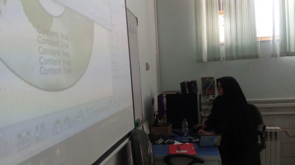 برگزاری جلسه آموزش ساخت پکیج کارورزی و چگونگی تهیه آلبوم عکس برای دانشجو معلمان 3