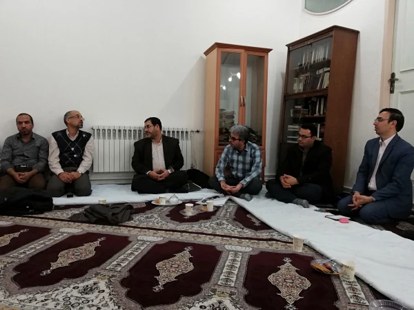 برگزاری جلسه شورای اداری پردیس حضرت معصومه(س) در روزهای پایانی نیمسال اول 98-97 2