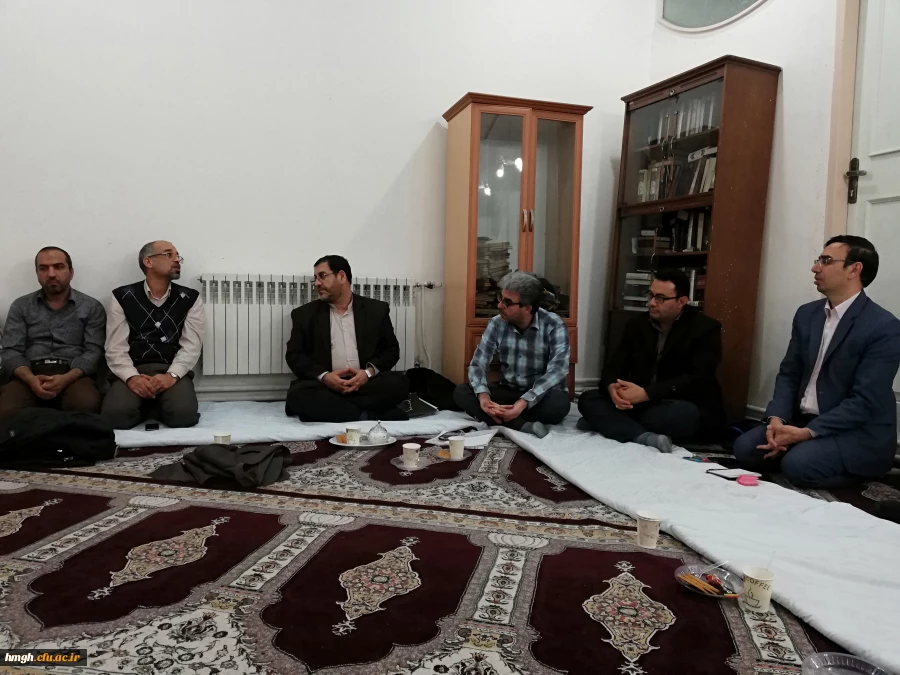 برگزاری جلسه شورای اداری پردیس حضرت معصومه(س) در روزهای پایانی نیمسال اول 98-97 2