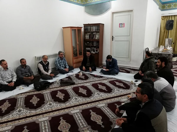 برگزاری جلسه شورای اداری پردیس حضرت معصومه(س) در روزهای پایانی نیمسال اول 98-97 2