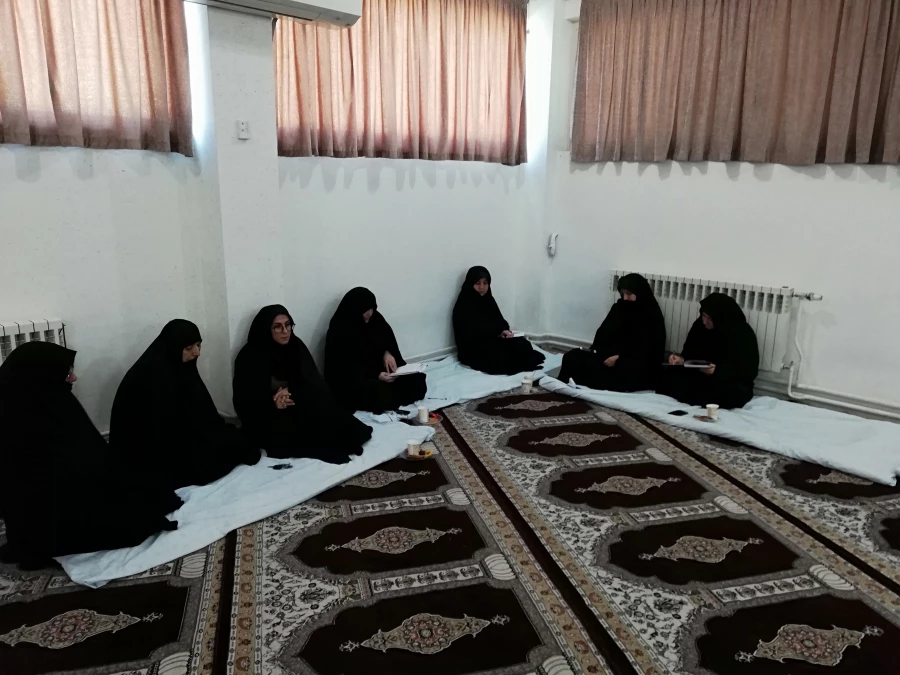 برگزاری جلسه شورای اداری پردیس حضرت معصومه(س) در روزهای پایانی نیمسال اول 98-97 2