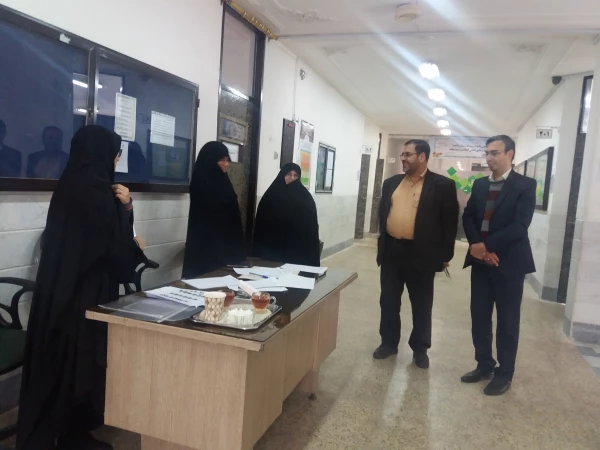 بازدید سرپرست امور پردیس های استان قم از محل برگزاری امتحانات پایان نیمسال اول 98-97 در پردیس حضرت معصومه(س) 2