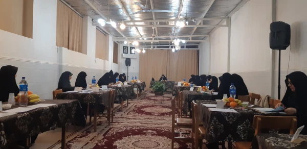 برگزاری جلسه هم اندیشی اساتید پردیس حضرت معصومه(س) 2