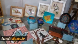 بازدید دانشجومعلمان پردیس حضرت معصومه(س) از نمایشگاه دستاوردهای مدارس و مراکز غیر دولتی و صنایع آموزشی وابسته 2